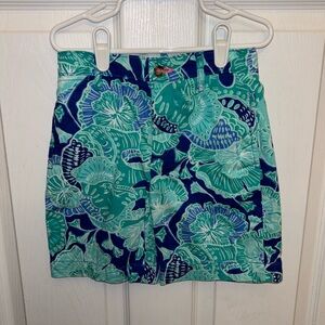 Boys Lilly Pulitzer shorts size 4